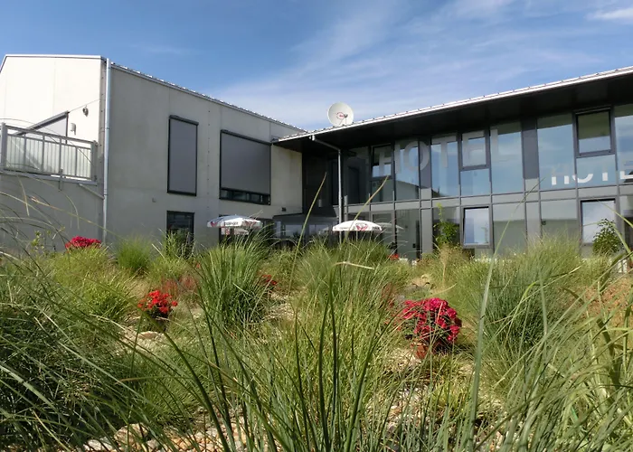 Hotels in Neutraubling