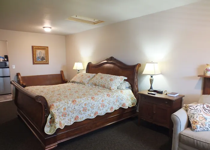 Scarborough Inn Manteo