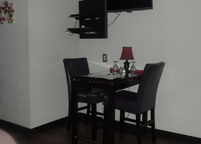 The Whispering Pines Inn Norman