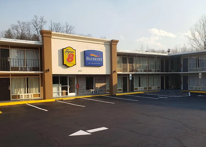 Morganton Hotels