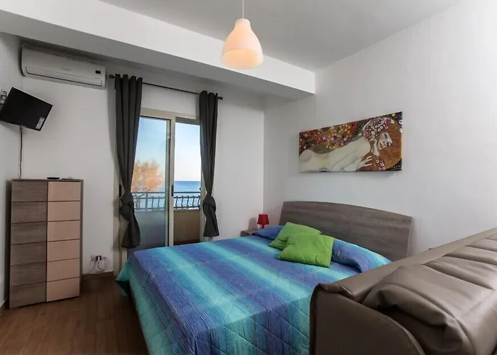 Semu A Mari B&B Santa Teresa Di Riva