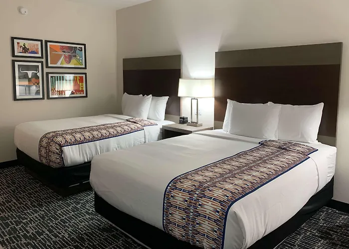 Red Oak Hotels
