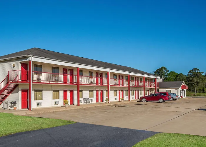 Gurdon Hotels