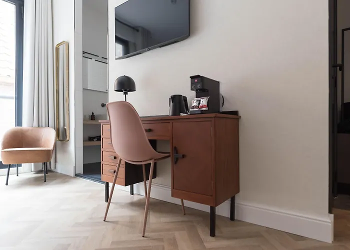 Hotels in Hoorn (North Holland)