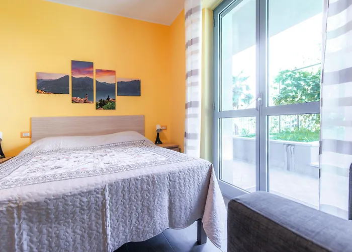 Casa Livio - Rooms And Studios Como