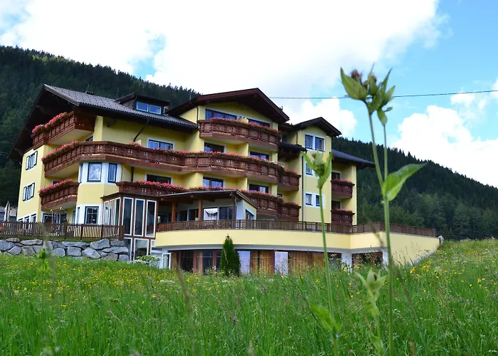 Hotels in Gries