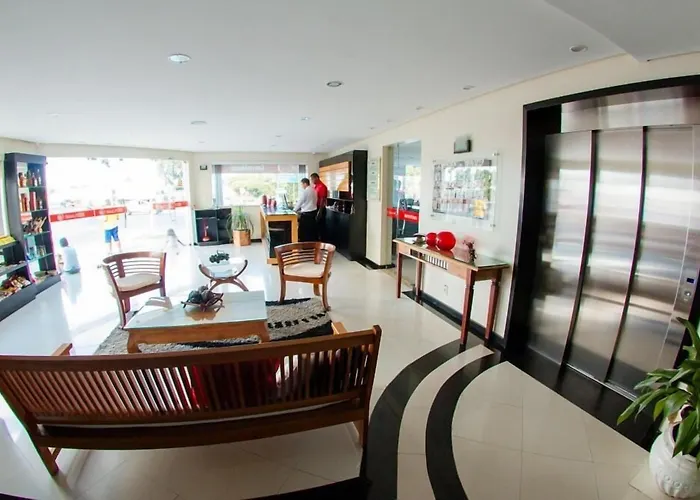 Eunapolis Plaza Hotel