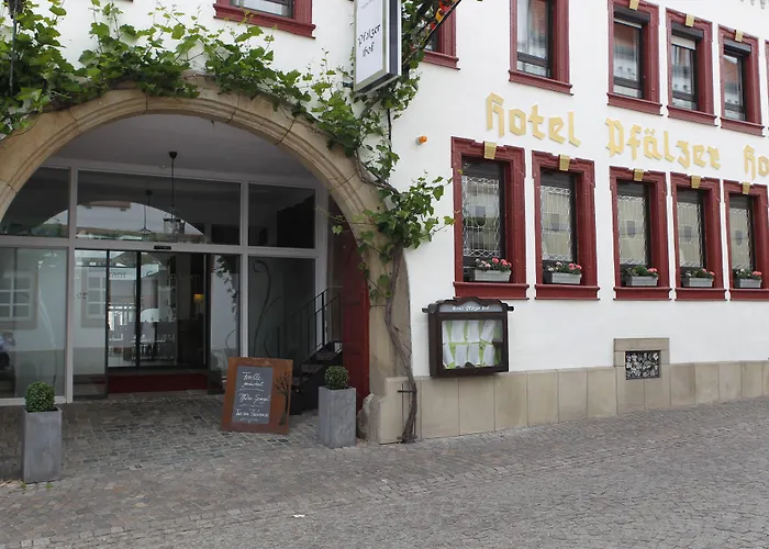 Hotel-Restaurant Pfälzer Hof Edenkoben