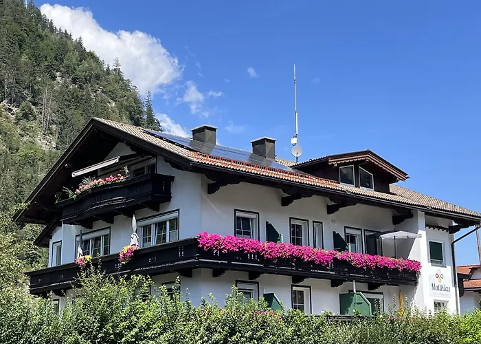 Apart Matthias Mayrhofen