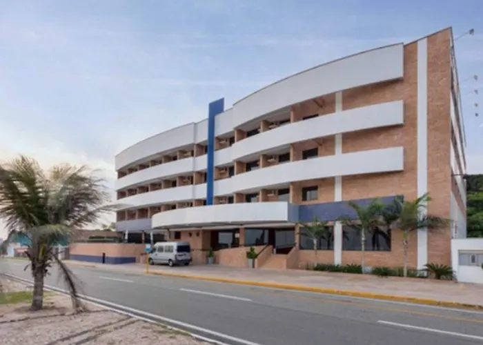 Praiabella Hotel São Luís
