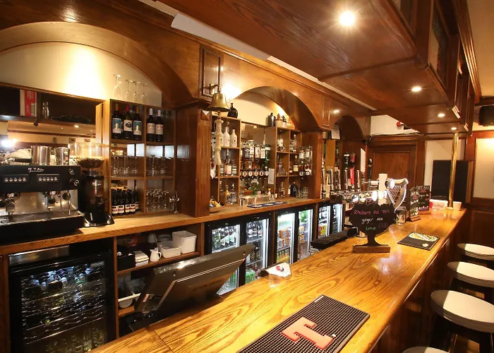 Stromness Hotels
