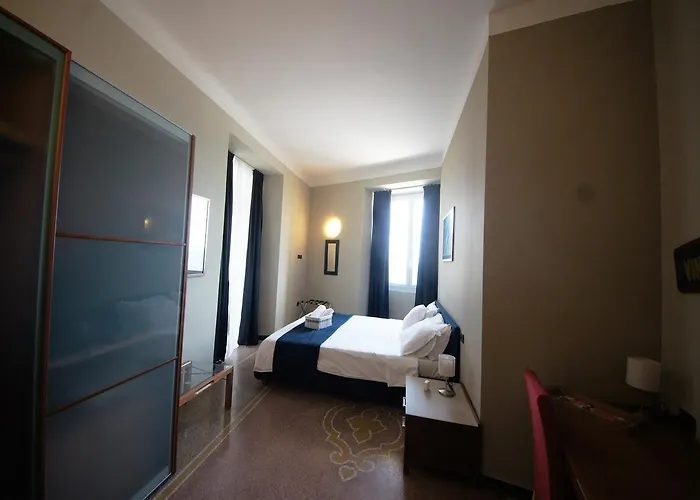 Luna Rooms Savona