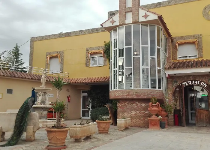 Arcos de Jalon Hotels