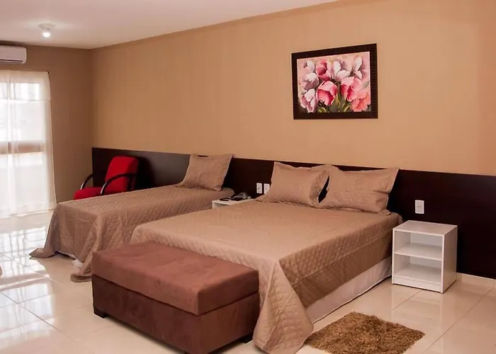 Lacazzona Hotel Belo Jardim