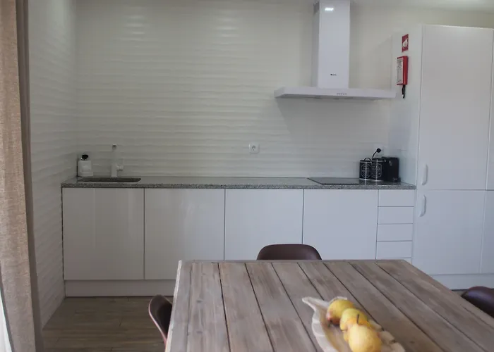 Guilhim Guest House Nazaré