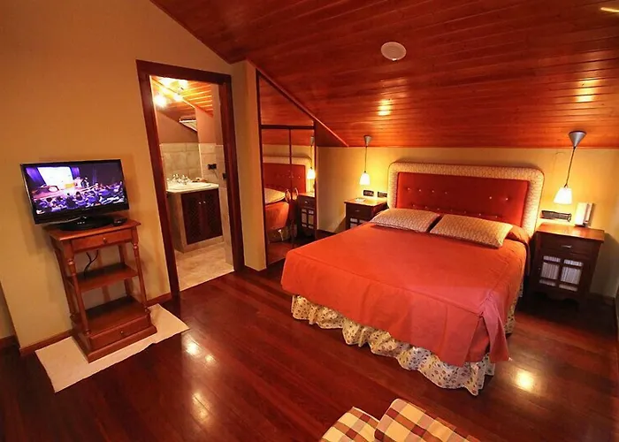Hoteles en Navia de Suarna