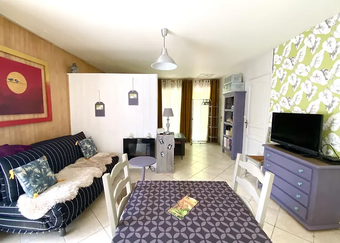 Le Petit Prince au cœur de Sarlat - Parking privé - Piscine chauffée - Spa et massages