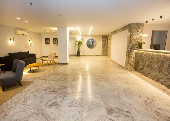 Regency Copacabana Hotel