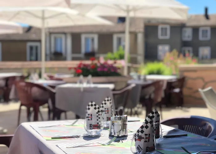 Enzo Hôtels Neufchâteau&Restaurant Le Pit Stop