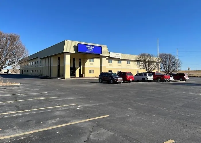 South Hutchinson Hotels