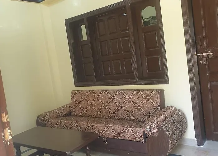 Hotéis de Rawala Kot