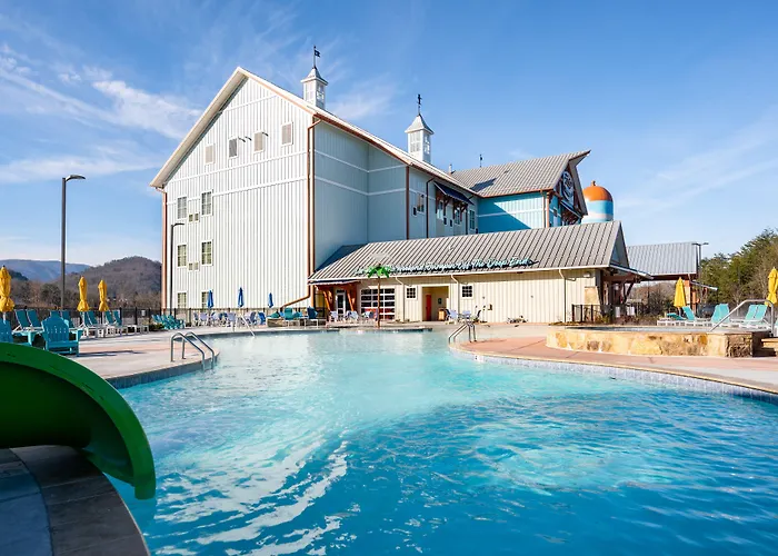 The Lodge At Camp Margaritaville Pigeon Forge