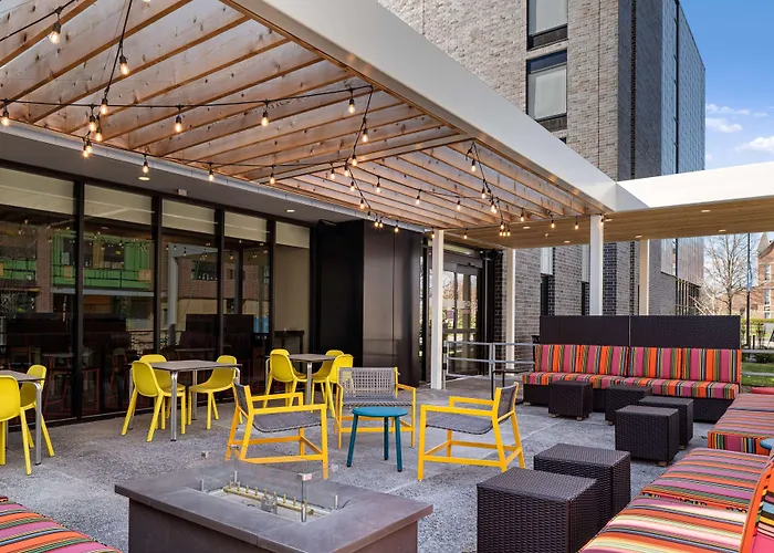 Home2 Suites By Hilton Des Moines At Drake University