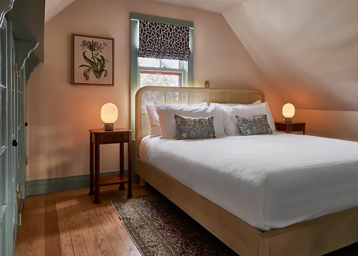 Life House, Nantucket Hotel