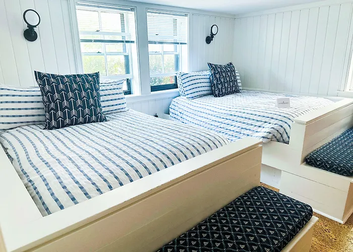 The Centerboard Nantucket Hotel