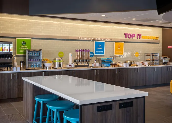Tru By Hilton Naperville Chicago
