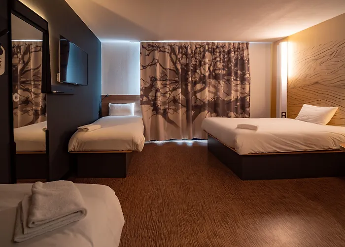 Bruz Hotels