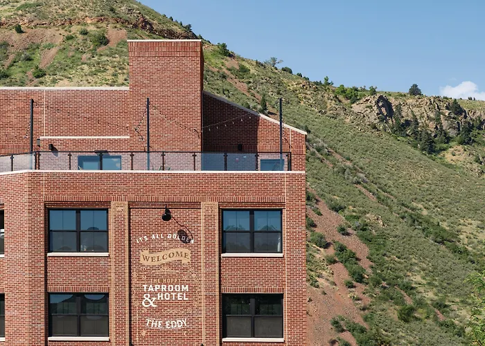 The Eddy Taproom & Hotel Golden