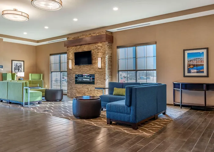 Camp Hill Hotels