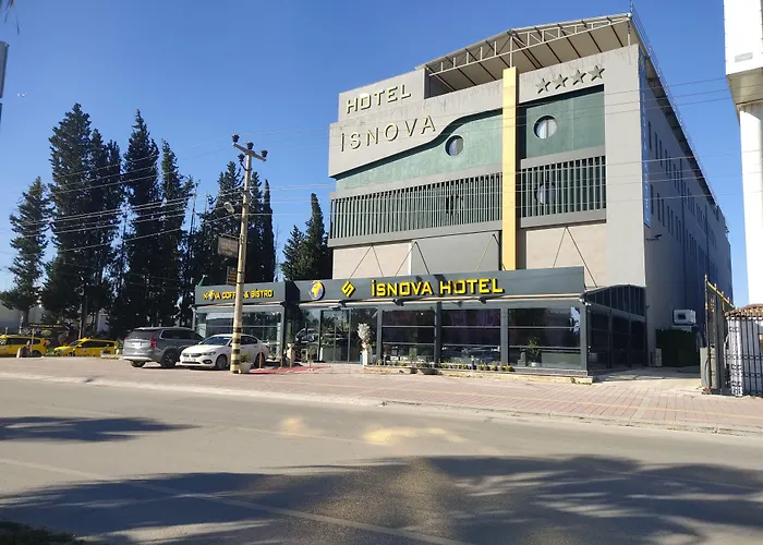 Isnova Hotel Airport