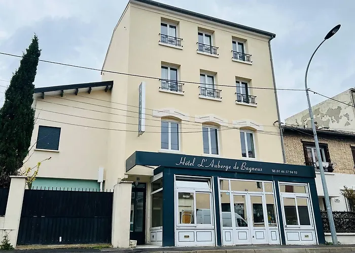 Bagneux (Hauts-de-Seine) Hotels