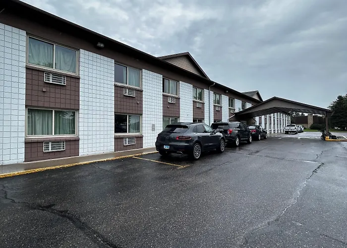 Grand Inn Motel