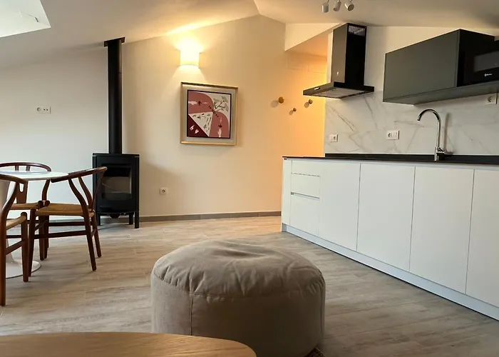 Montorio Hotels
