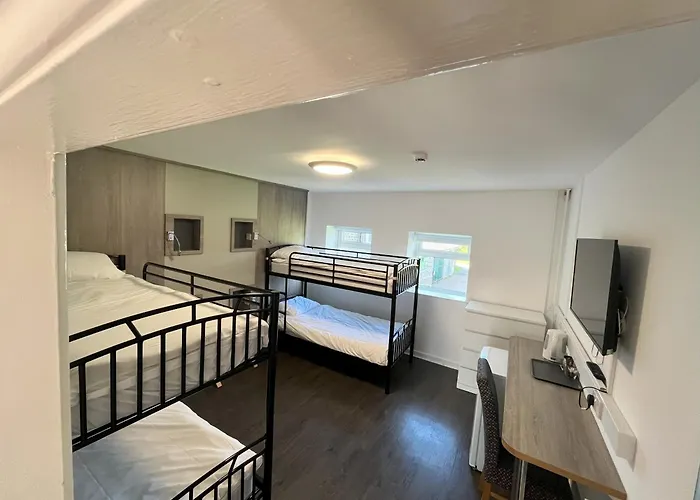 Aberdare Hotels