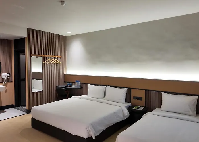 Changlun Hotels