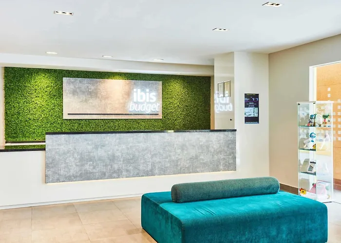 Ibis Budget Singapore Emerald