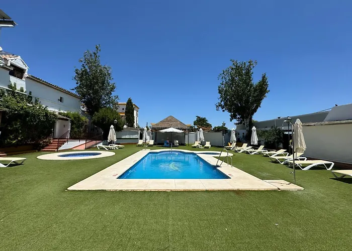 Alameda Hotels
