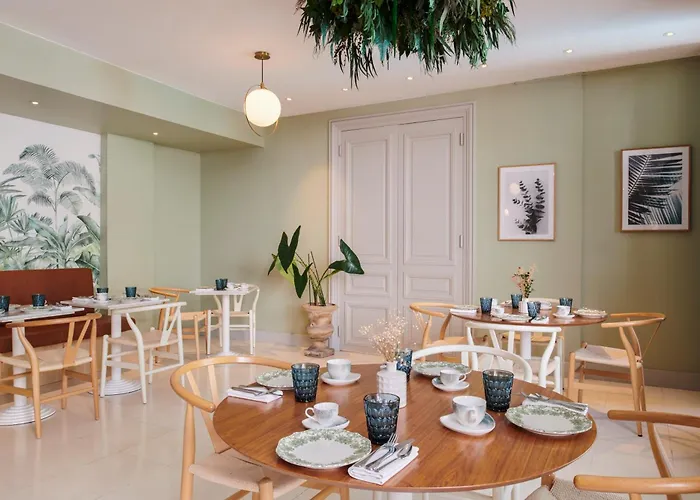 Saint-Pierre-d'Oleron Boutique Hotels