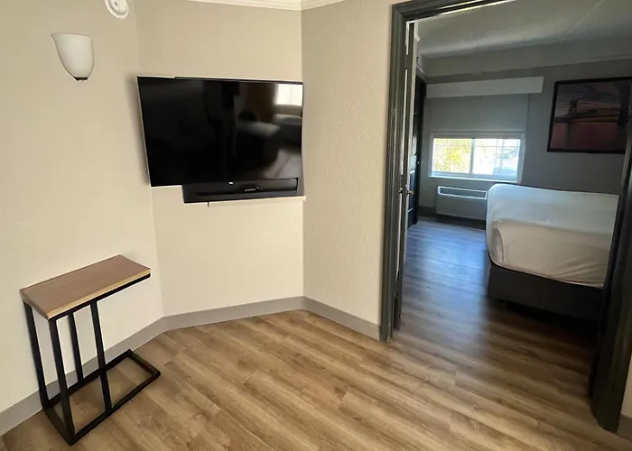 La Quinta By Wyndham Jacksonville Butler Blvd