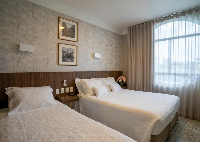 Hotels in Americana