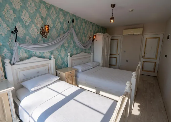 Hotels in Altinova (Ayvalik)