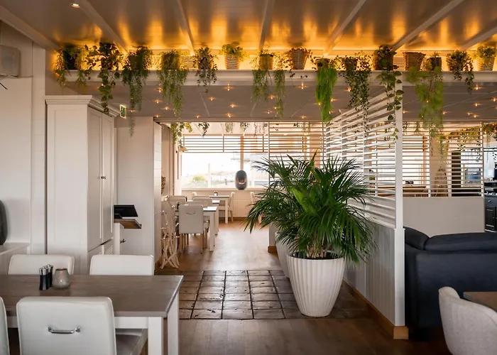 Noordzee, Hotel & Spa