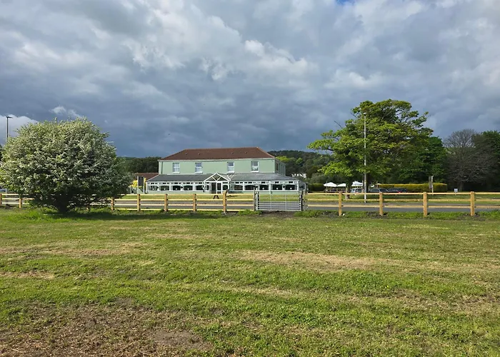 Pembrey Hotels