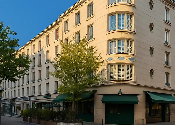 Urban Jungle Hôtel Orléans