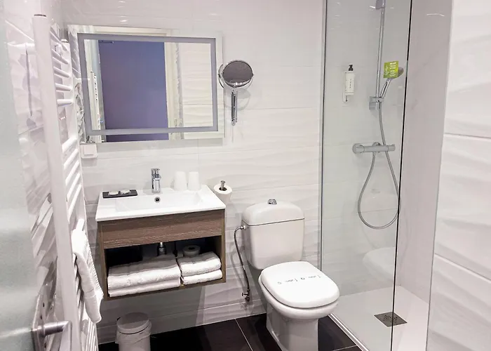 Logis Hotel Diana Vence