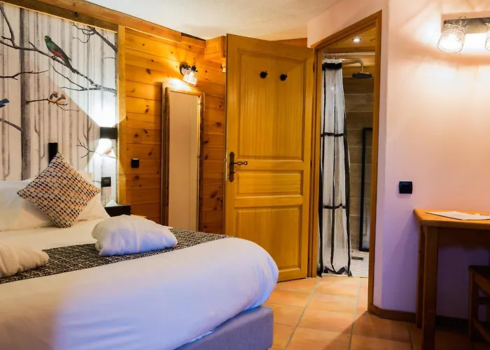 Logis Hôtel Les Autanes&Spa Ancelle